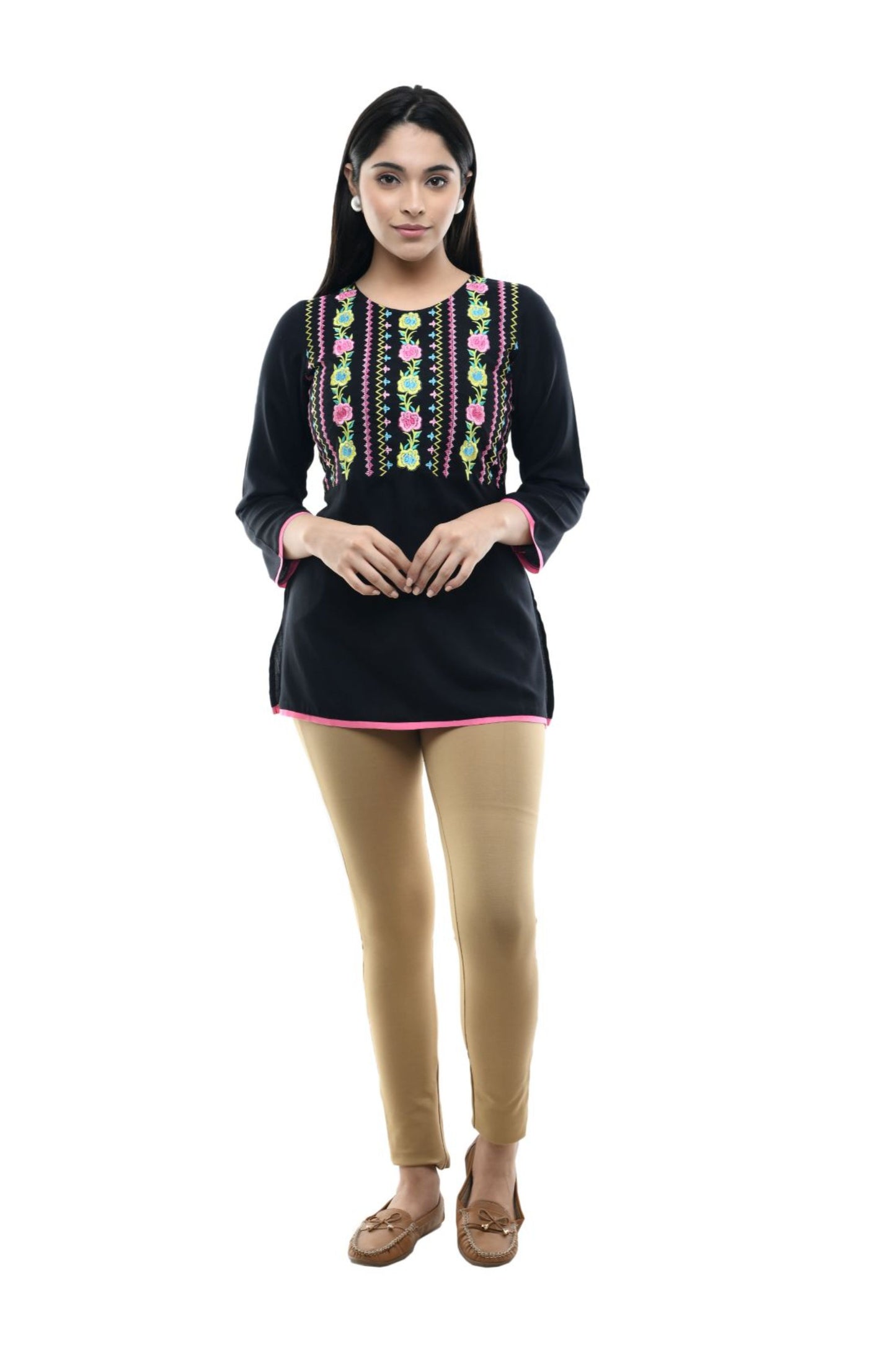 Black Floral Panel Embroidered Straight Top | Vaamii